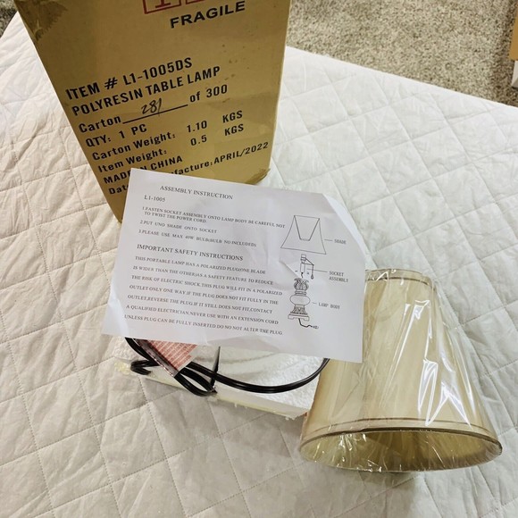 Trieste Marble 18 1/2" High Accent Table Lamp w/ Ivory Shade Antique Luxury Look - Picture 1 of 13